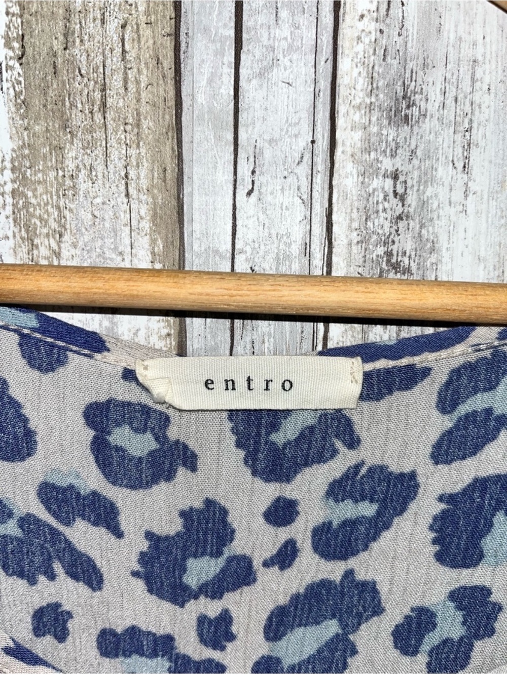 Entro Leopard Print Blouse XL Blue Animal Print Ruffle Sleeve Boho Top - Picture 4 of 5